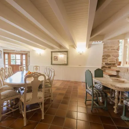 Belvilla By Oyo Casa Eira Grande Casa vacanze Cerdedo