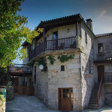 Mansion In With Private Pool And Garden