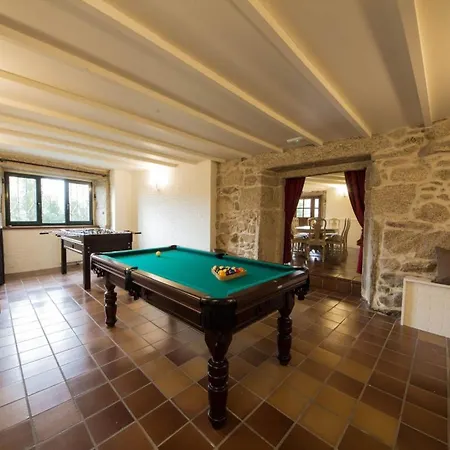 Mansion In With Private Pool And Garden