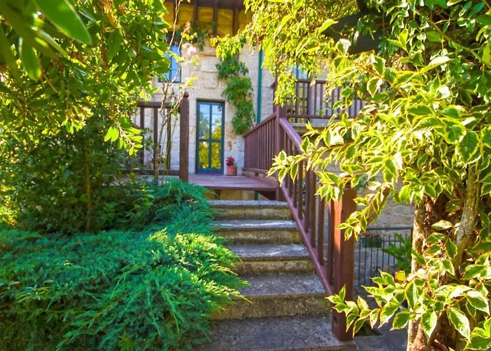 Mansion In With Private Pool And Garden Cerdedo